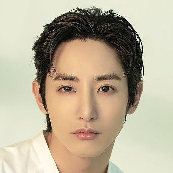 LEESOOHYUK PRIVATE