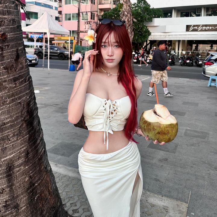 โอม่าออม•(1.1M)