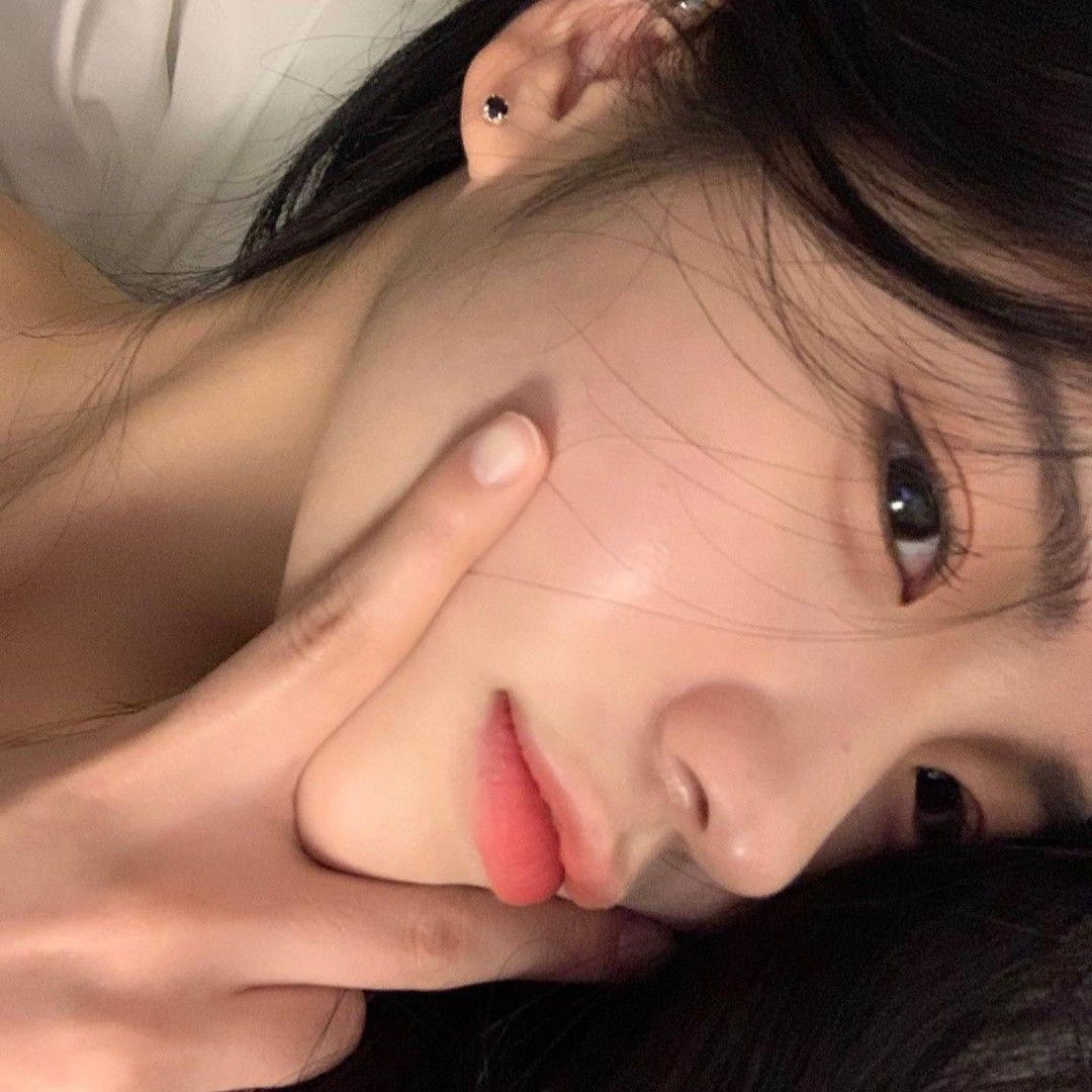 UGC_GWENAIAH