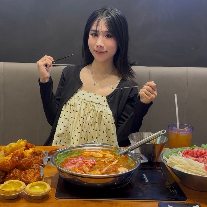 Bé Hiền Mukbang