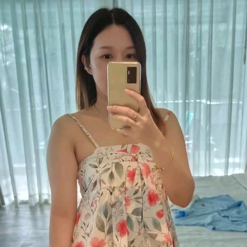 เสื้อผ้าแฟชั่น Hong shop