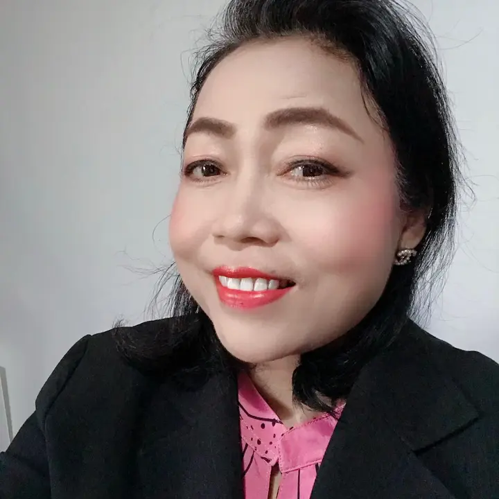 พี่เขม ไฮโซอีสาน