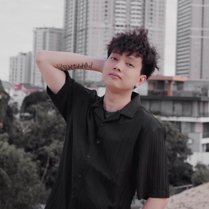 Nhật Linh Nói Thật