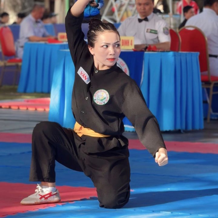 Thảo Vân hiền như bụt