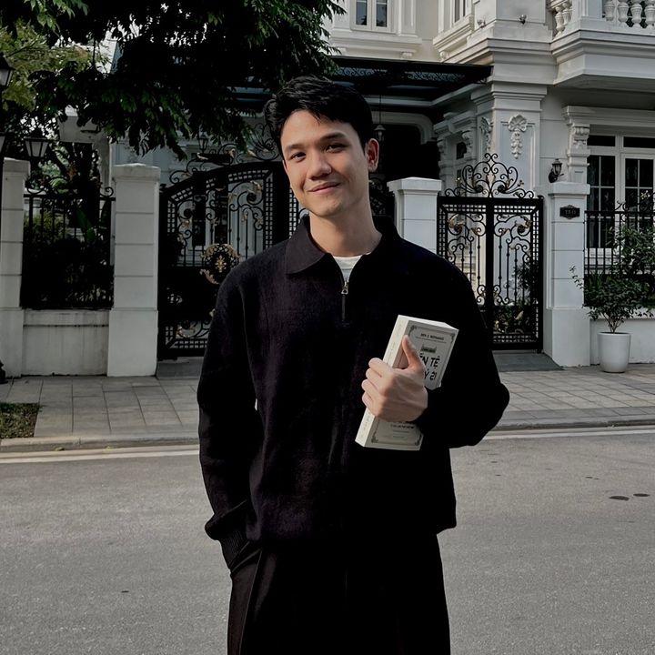 Lou Tran - Thi Sĩ Thất Nghiệp