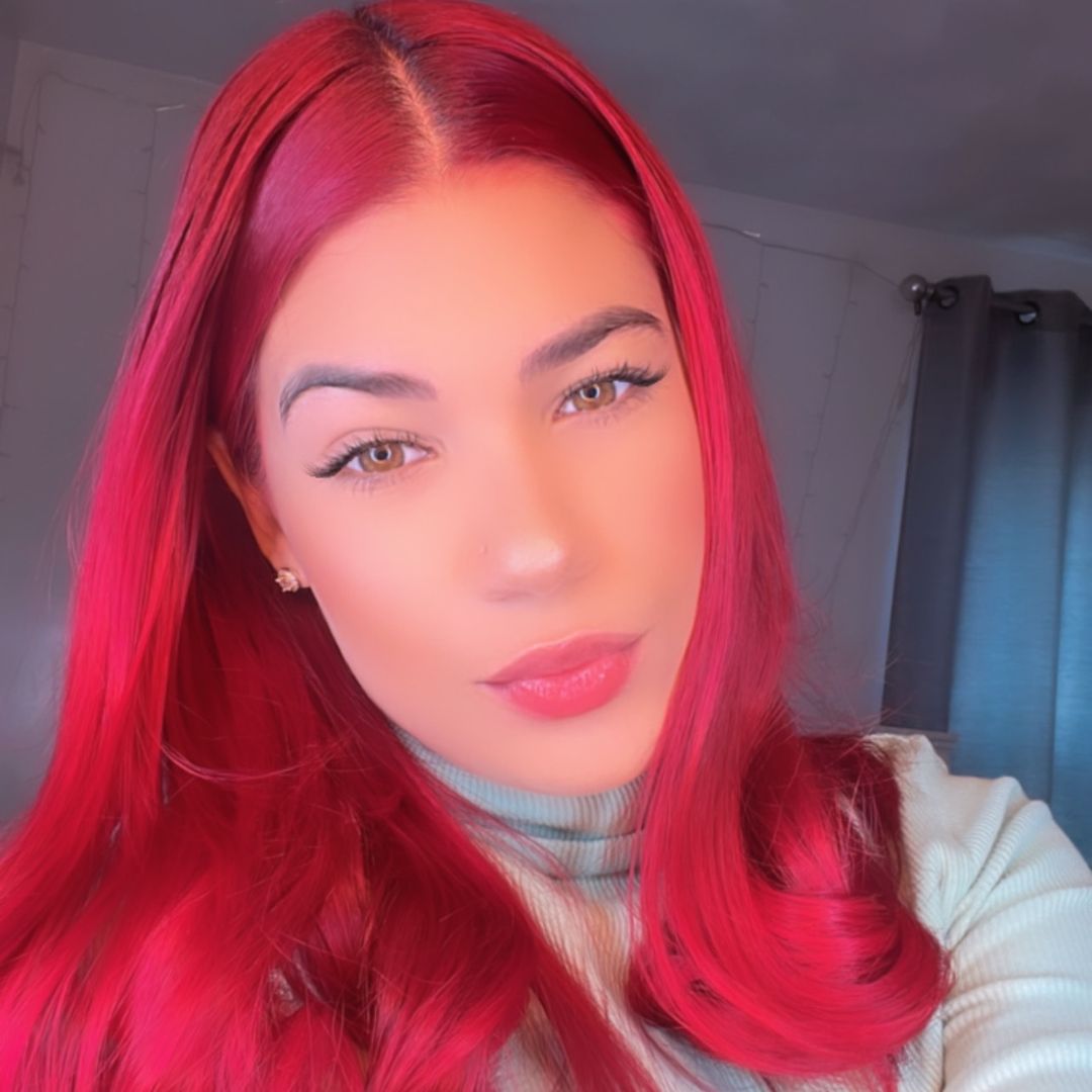 Reyna Madera luna