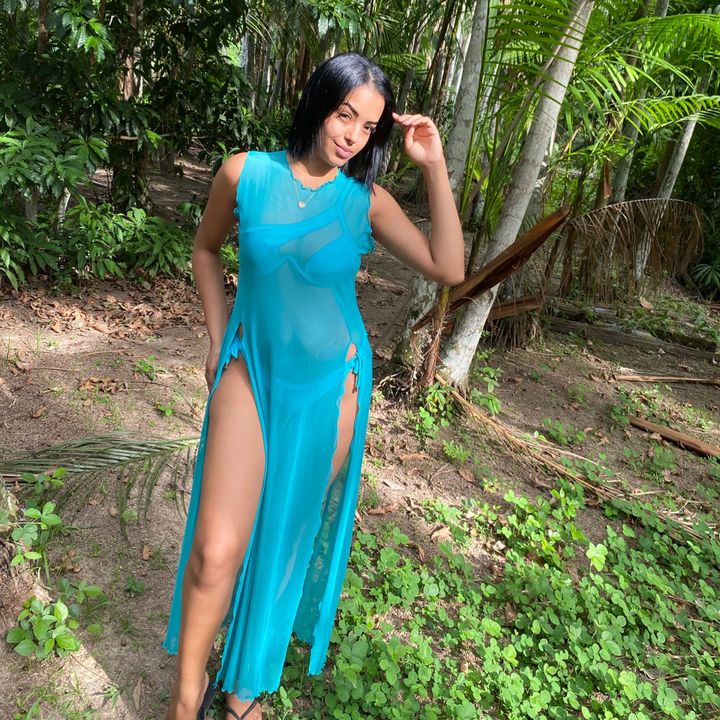 Nayla Costa