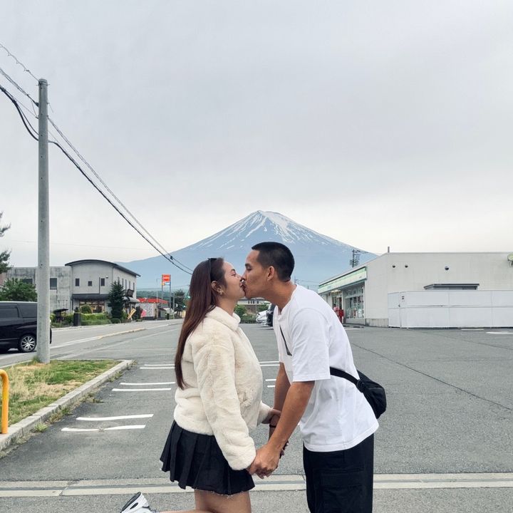 กุ๊กกิ๊ก ชีวิตมีแฟนเป็นนักบอล