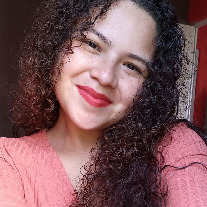 Tania Bella