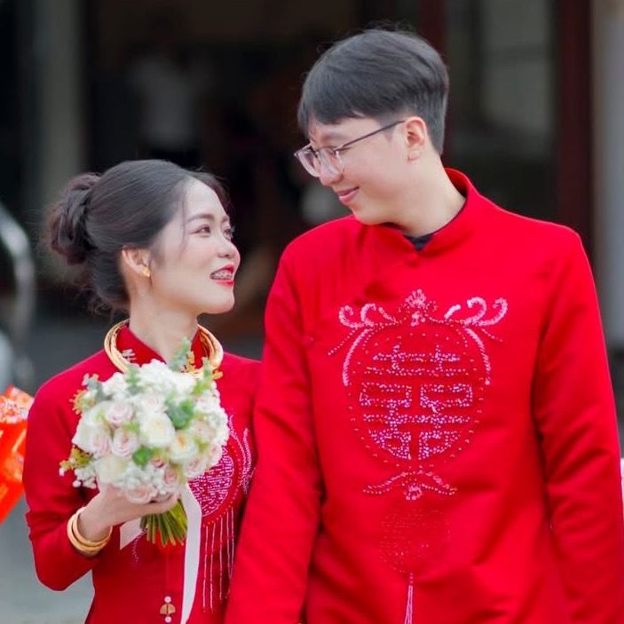 Hà mẹ bé Lina 🐍