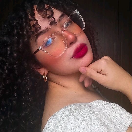 Evelin Francine