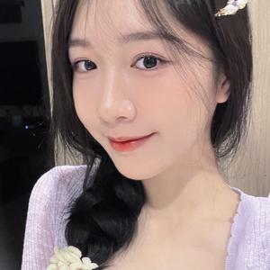 Heni Ơi! Mặc Gì?