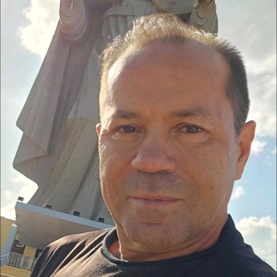 Luciano Jose Martins