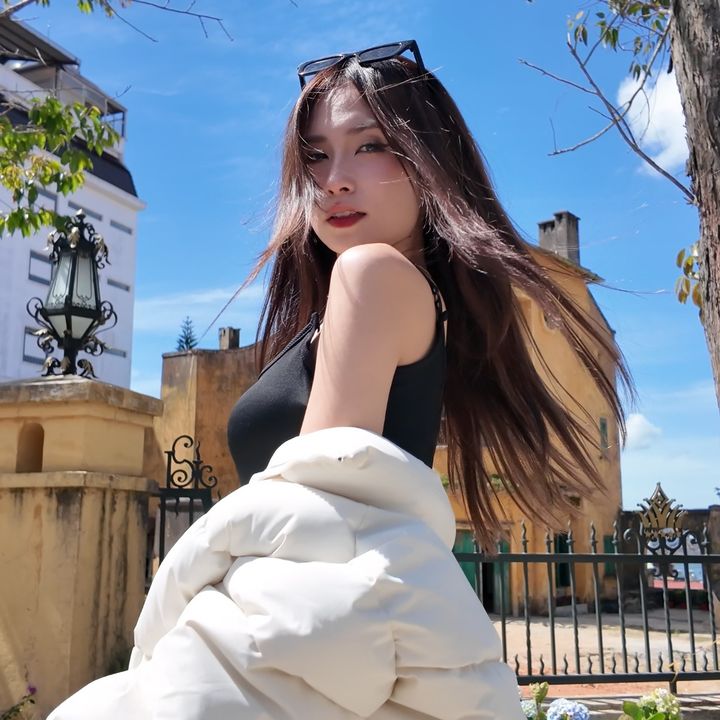 M Y H A N H 🦋