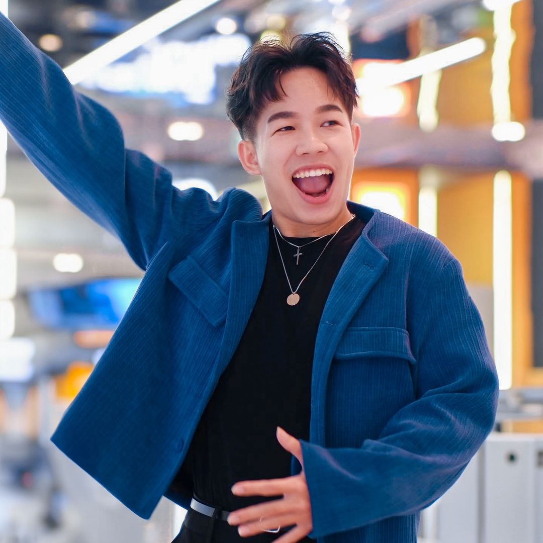 บักท็อป 🇹🇭🇱🇦(ช่องจริง)