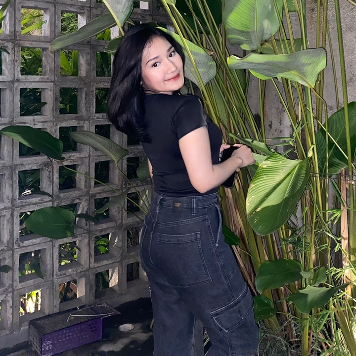 Rystin rystin_ Analisis Influencer TikTok: Pengikut, Konten, dan Wawasan Promo ...