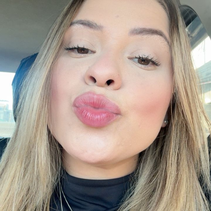 Alexandra Hazan