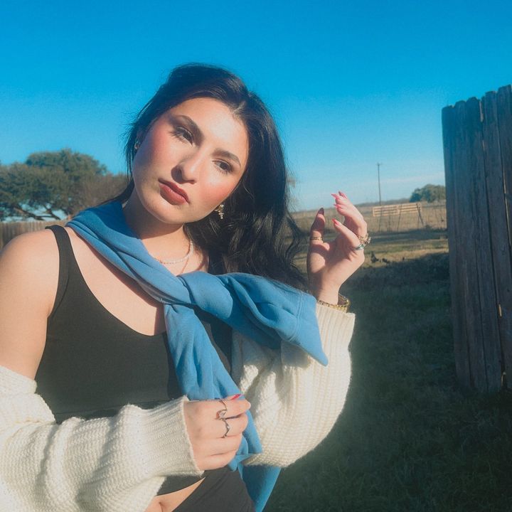 Vickky✨