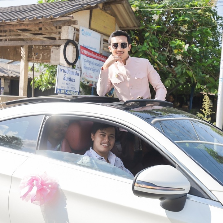 โฟน