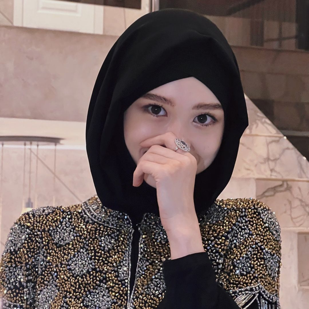 Asel عسل 아셀
