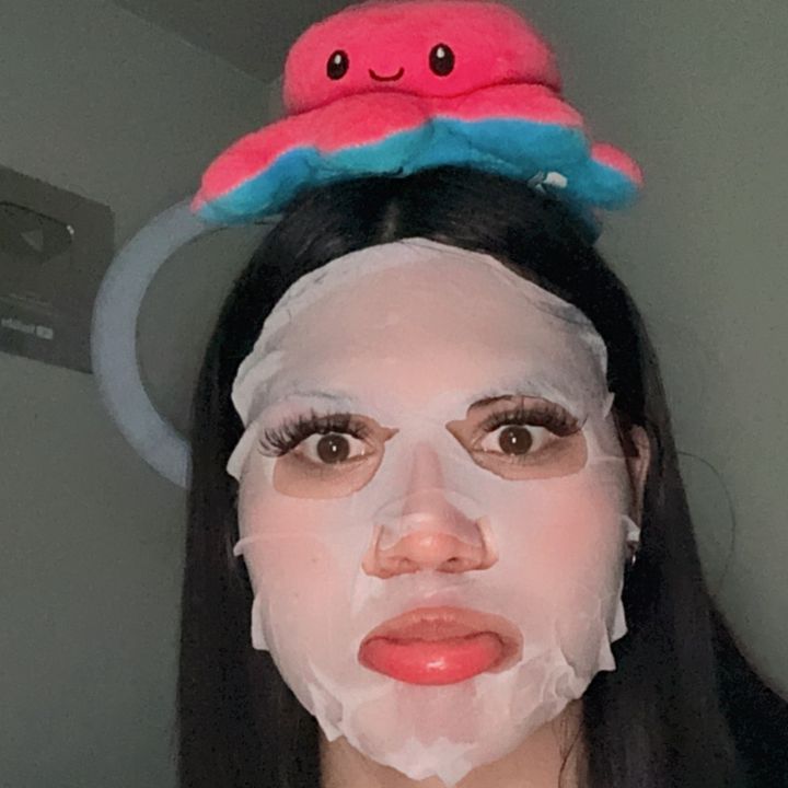 Selena Reyez 🥑