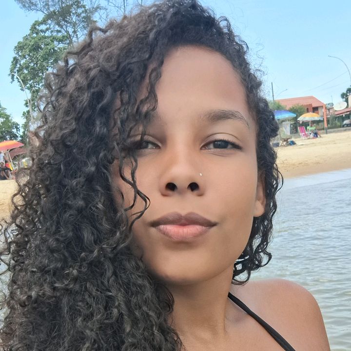 Andreza Barcelos