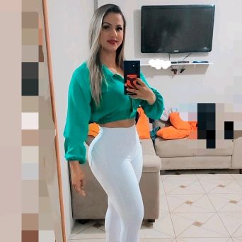 Rosy Personal Trainer