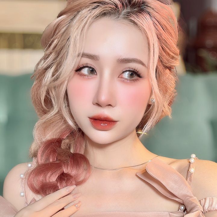YingYing Makeup 96
