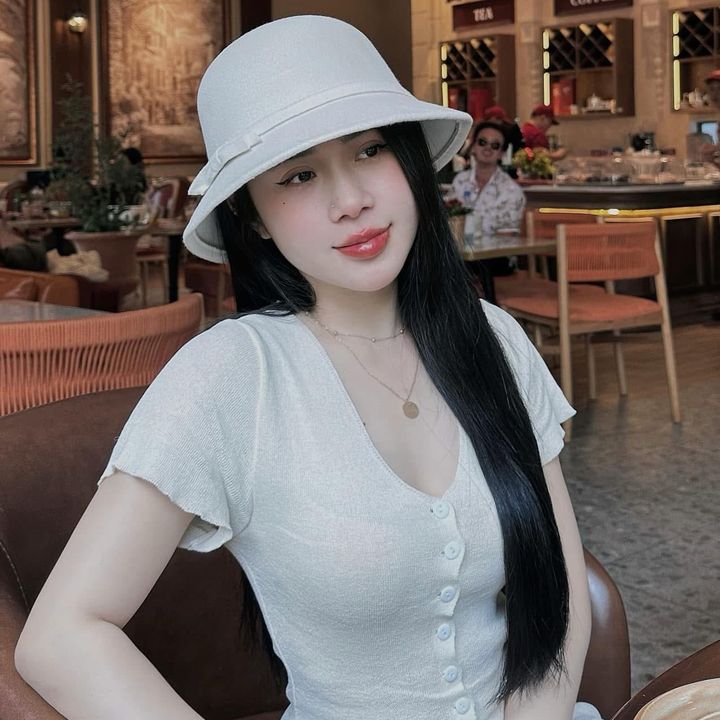 Bé Nhỏ Review