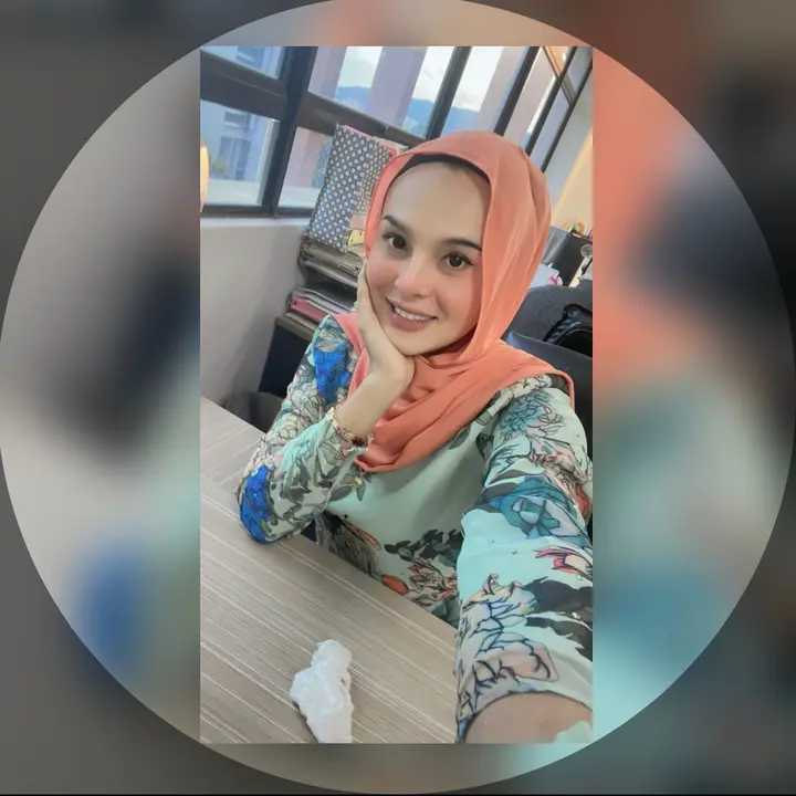 Putri Manoohara radin