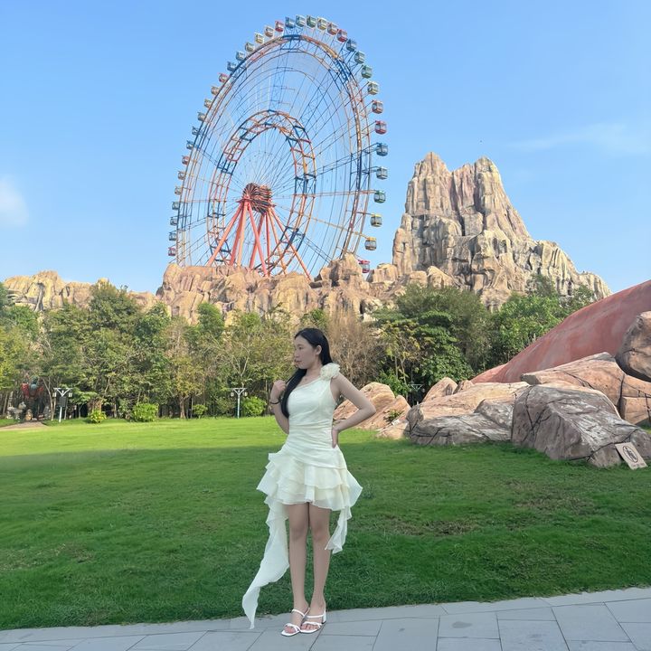 Chinh Thích Rì Viu