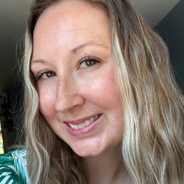 Jenasa-Christian Mom Finds