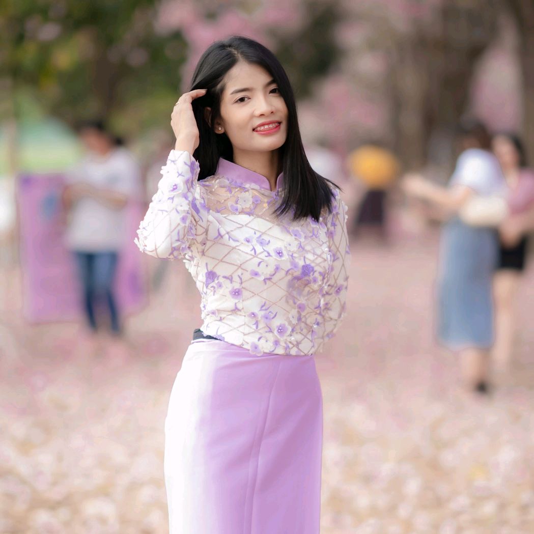 Zin Myint Mo