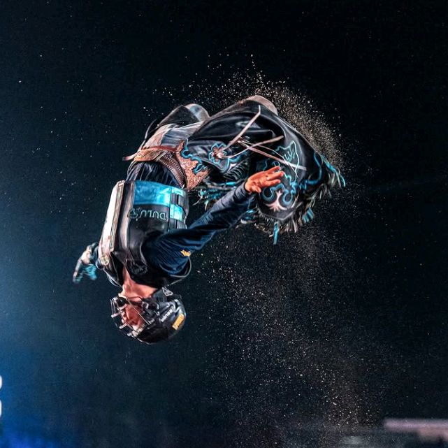 astro