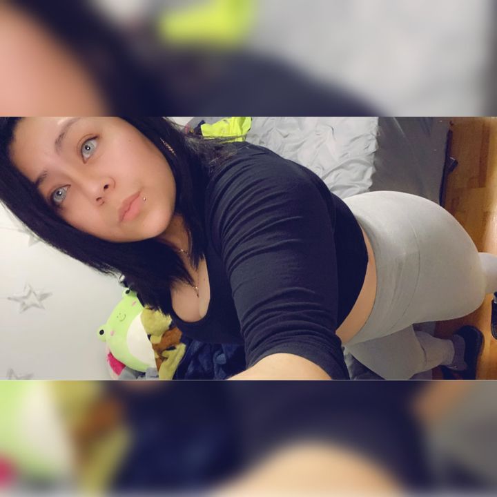 ᥫ᭡ Gʀᴏsᴇʀᴀ ᥫ᭡ 😈🦋🍓