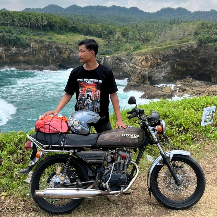 dikaacrew_