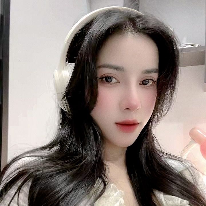 HƯƠNG HÂY HÂY