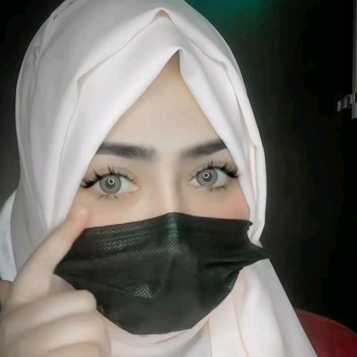 Ayesha Jan