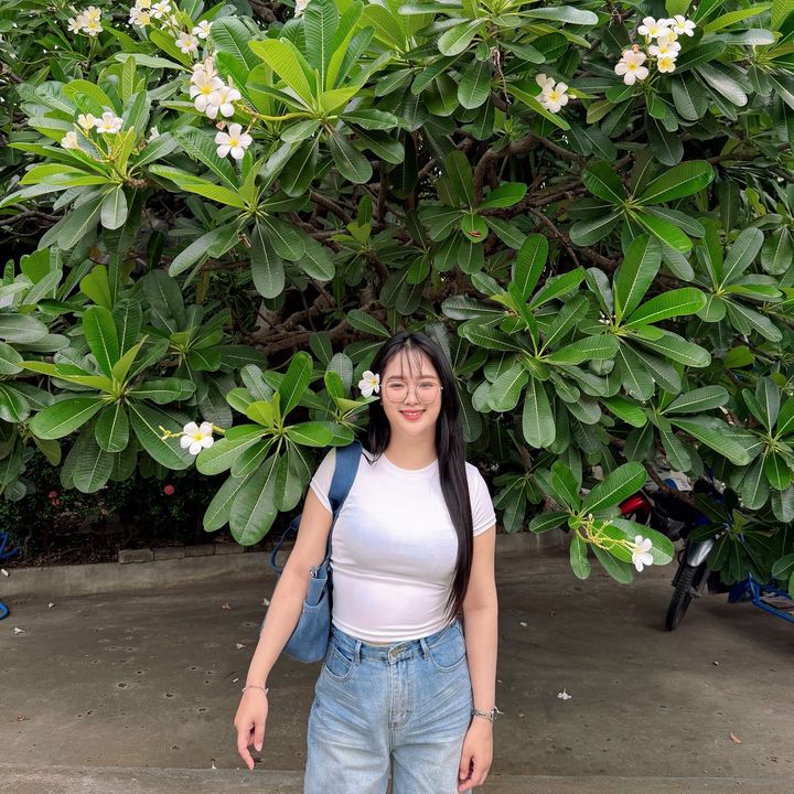 M.Miew