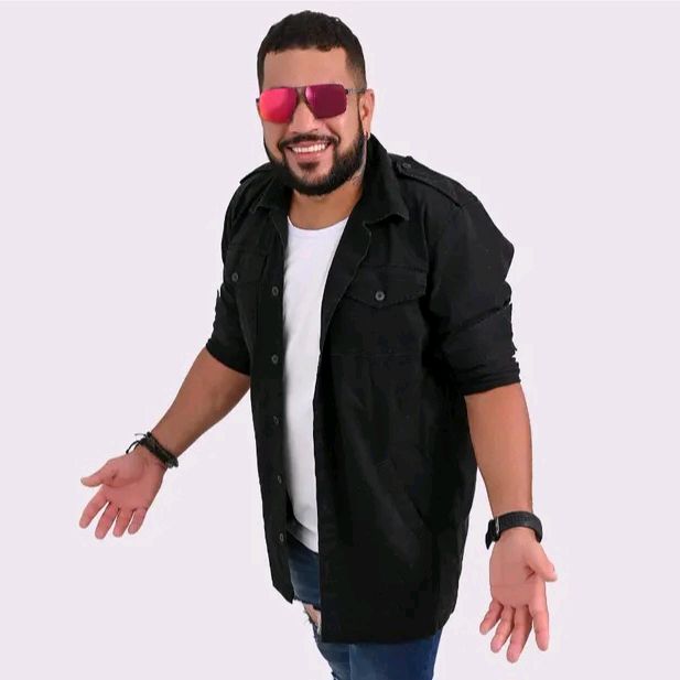 Joedson-Martins oficial