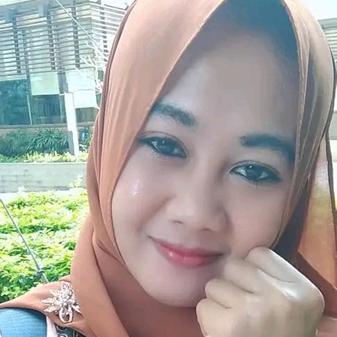 Ayah'E Marcello