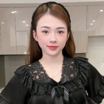 LẦN ĐẦU LÀM MẸ