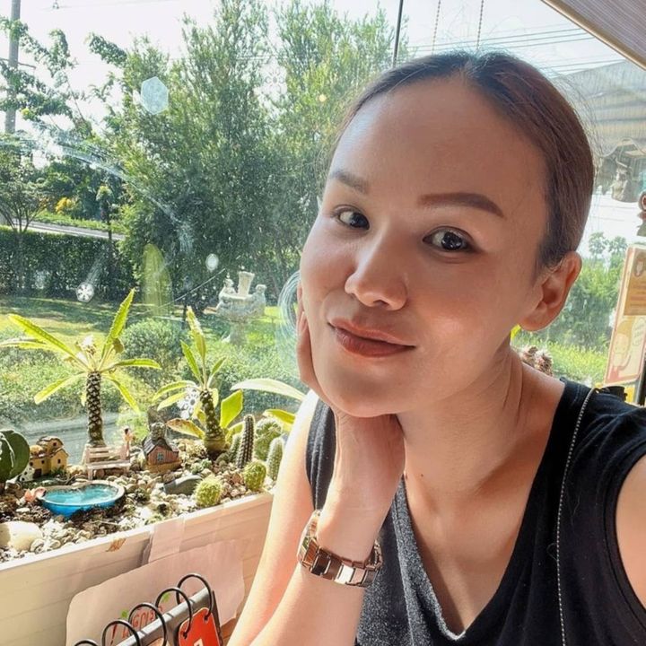 รีวิว by ปุ้มปุ้ย