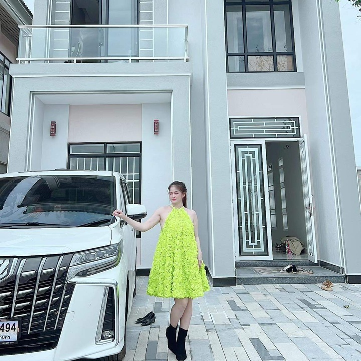 Madam hong