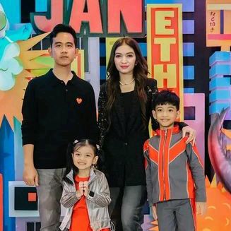 gibran familly
