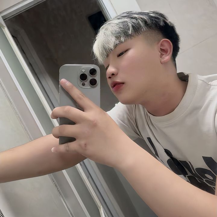 Nguyễn Hoàng