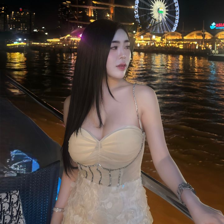 แนนเหน่อ (271k)