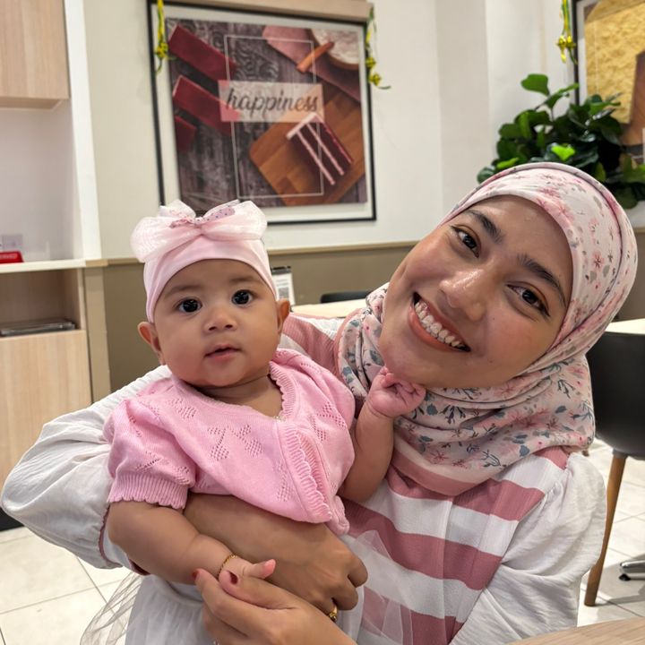 Raudhah | BF + motherhood