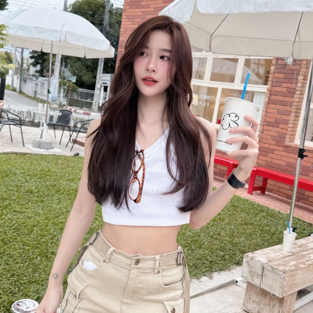 💛₊˚✧ 𝔸 𝕌 𝕐 ε🍓з ·˚