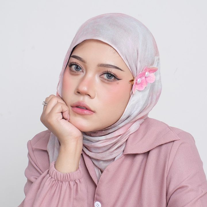 panggil aja teh uti
